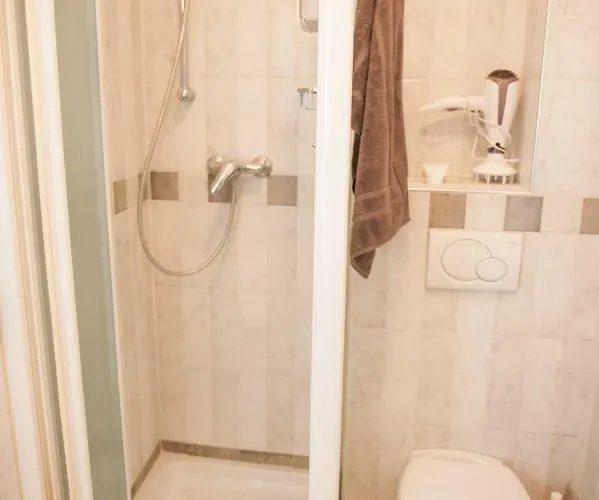Little House Апартаменты